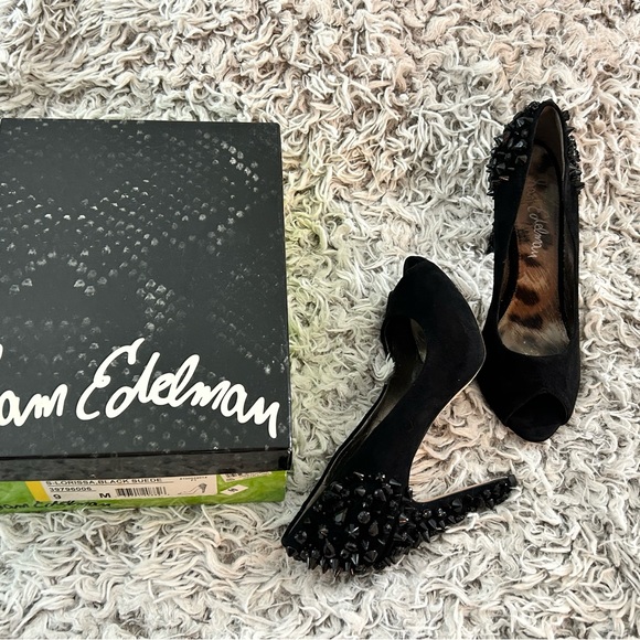 Black suede spiked studded Sam Edelman heels, Size 9 - Picture 11 of 16